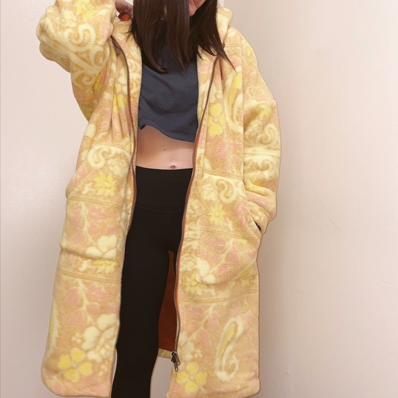 🎉LAST CHANCE🎉 FREE PEOPLE Cozy Printed Blanket Hoodie / Sunset Combo - Picture 8 of 13